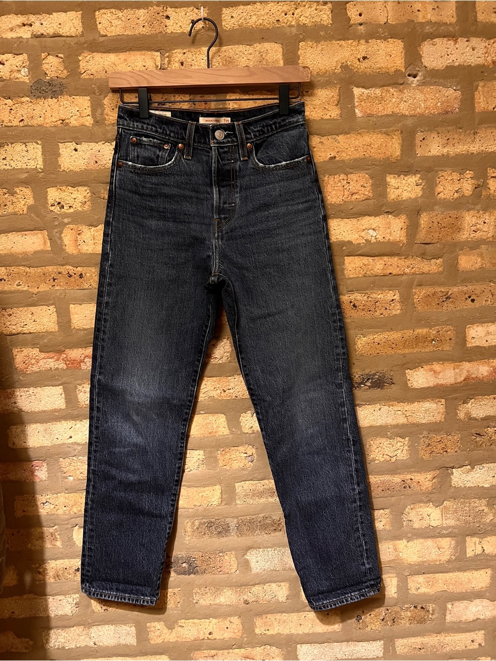 Women’s LEVI'S WEDGIE STRAIGHT JEANS; 25; dark denim